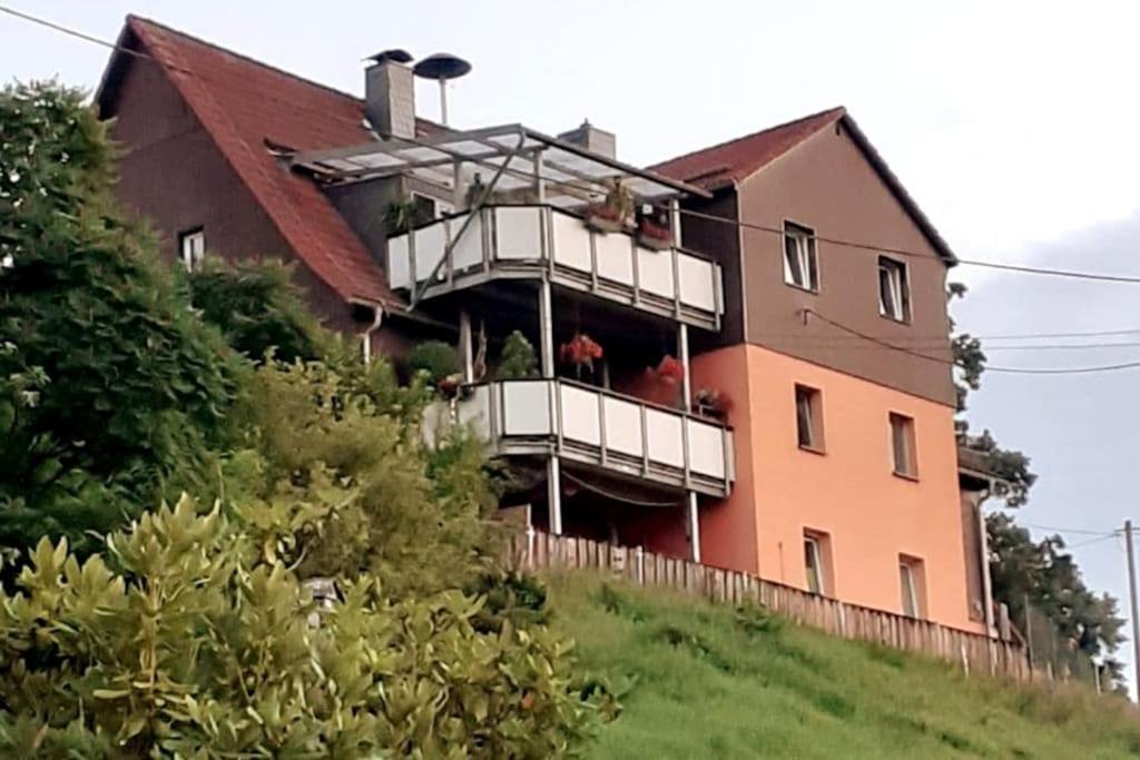 Schoene Und Ruhige Ferienwohnung In Ottendorf Sebnitz Exterior photo
