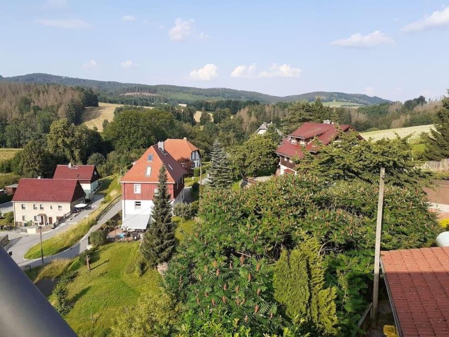 Schoene Und Ruhige Ferienwohnung In Ottendorf Sebnitz Exterior photo